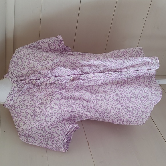 L.L. Bean Tops - LL Bean floral ruffle lavender and white XL blouse